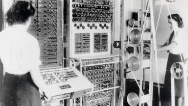 Wrens operating the Colossus computer, 1943. Photo: Bletchley Park Trust/Science and Society Picture Library, via BBC