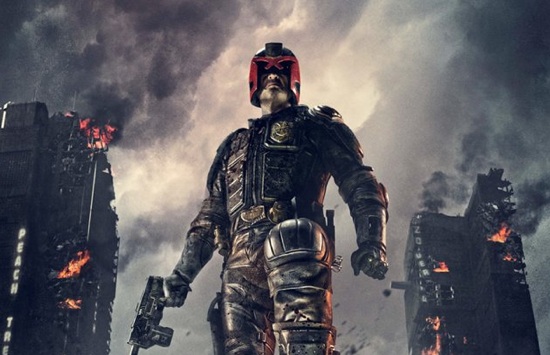 Imagen para el poster de Judge Dredd (Dir. Pete Travis, DNA Films, 2012)