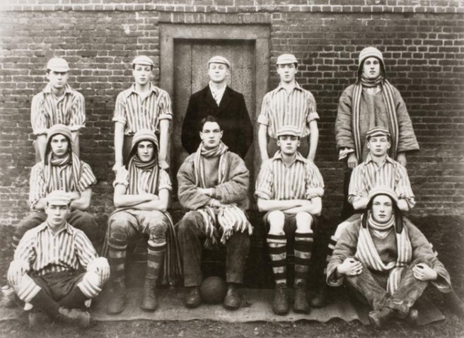 Eton wall game, 1921. Orwell is on the back row, first on left. University College London George Orwell Archive – Special Collections